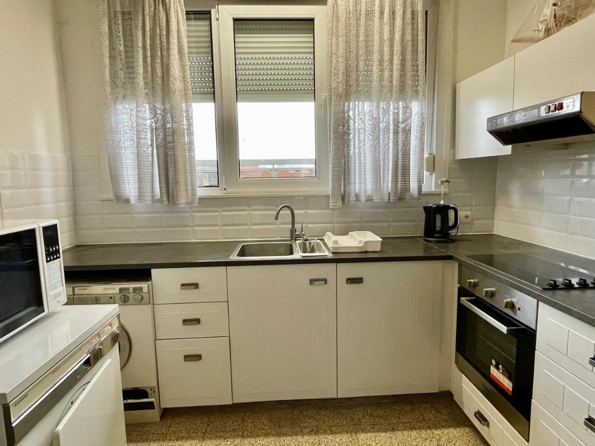 Superbe Appartement Duplex Avec Jacuzzi Brussel Bagian luar foto